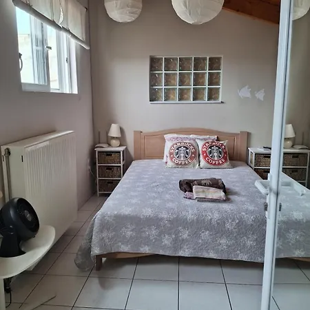 Centre & Coffee * Patras