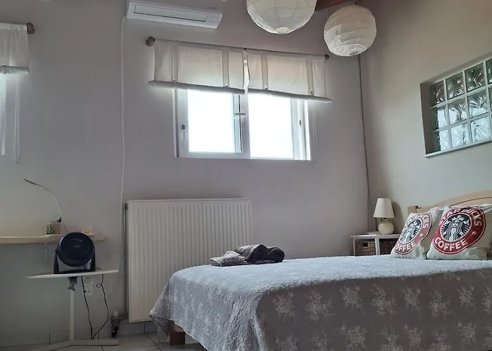 Centre & Coffee Apartamento Patras